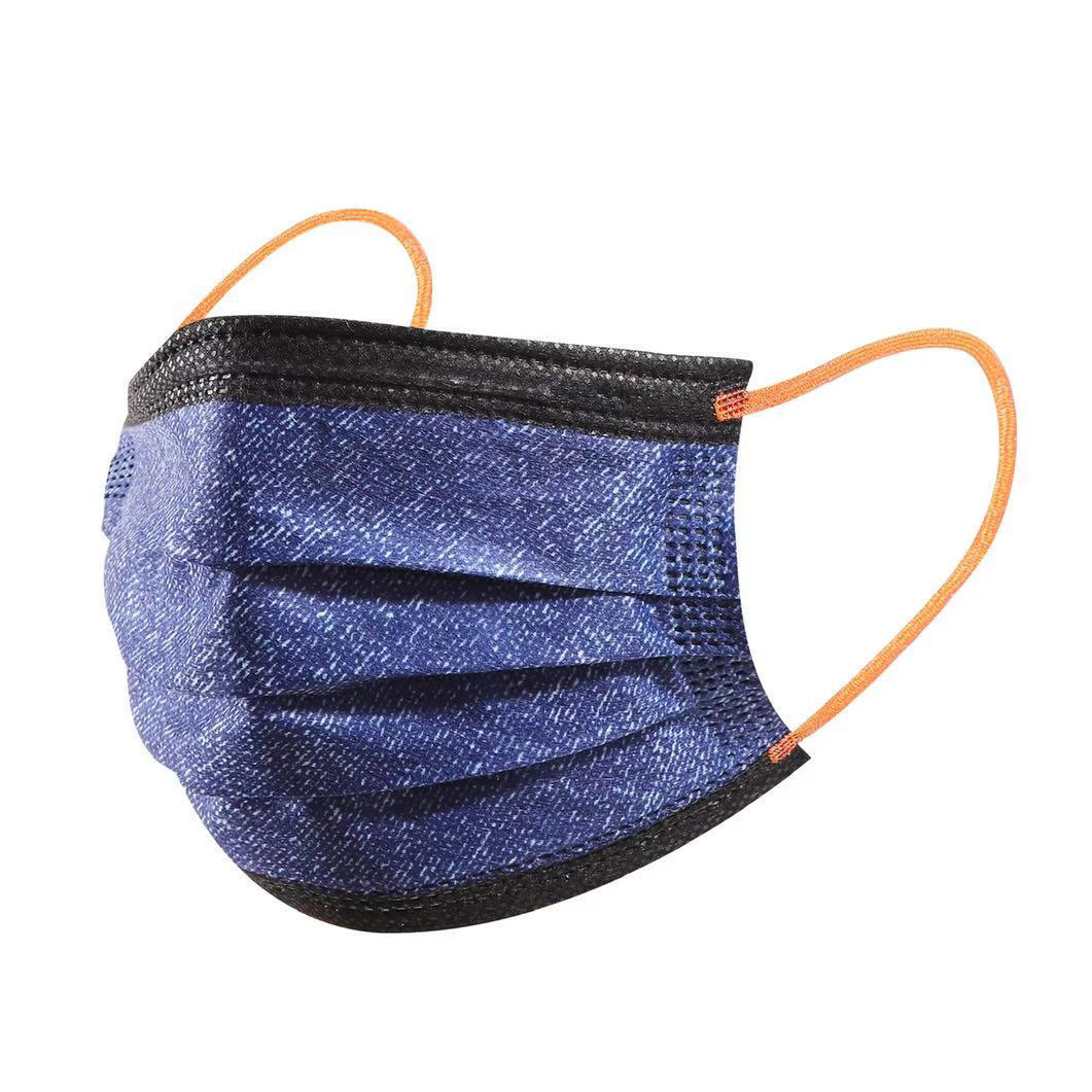 Disposable face mask